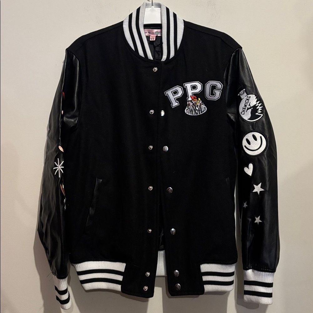 DOLLS KILL X THE POWERPUFF GIRLS ICONIC TRIO VARSITY JACKET SIZE XS
